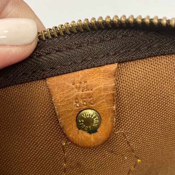 Authentic Louis Vuitton Speedy 40 Monogram Vintage - Picture 16 of 17